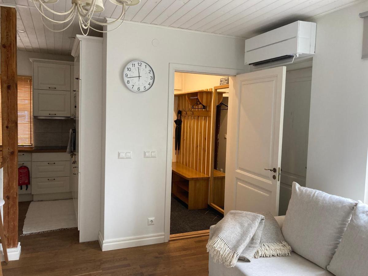 Lossi Apartment Курессааре Экстерьер фото
